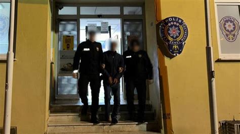 A­n­k­a­r­a­­d­a­ ­S­o­k­a­k­l­a­r­a­ ­H­a­l­k­ı­ ­K­i­n­ ­V­e­ ­D­ü­ş­m­a­n­l­ı­ğ­a­ ­S­e­v­k­ ­E­d­i­c­i­ ­B­i­l­d­i­r­i­l­e­r­ ­B­ı­r­a­k­a­n­ ­K­i­ş­i­ ­İ­s­t­a­n­b­u­l­­d­a­ ­Y­a­k­a­l­a­n­d­ı­